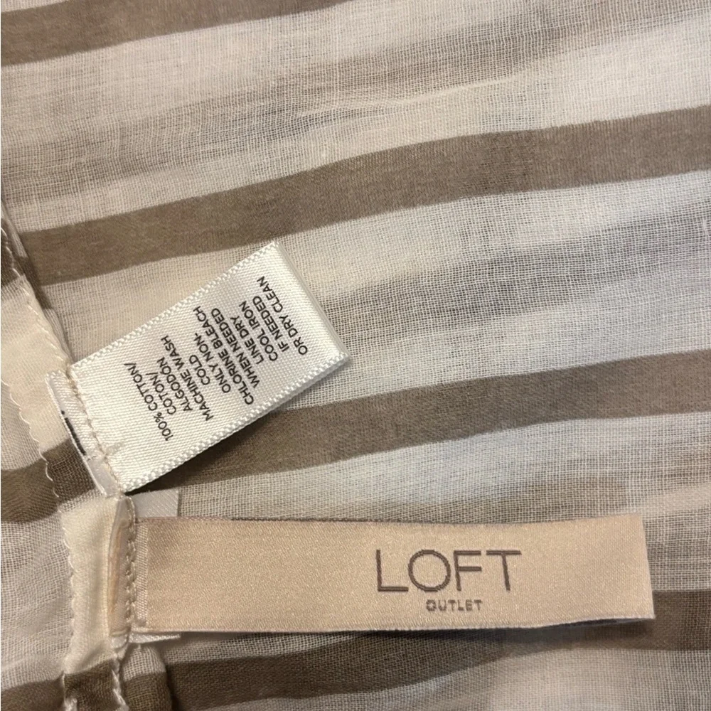 LOFT Pineapple Patterned scarf- Cream and Brown